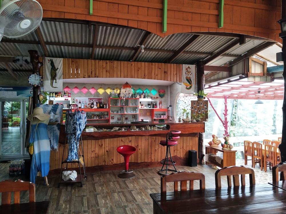 The Sunshine Resort Ko Kut Kültér fotó